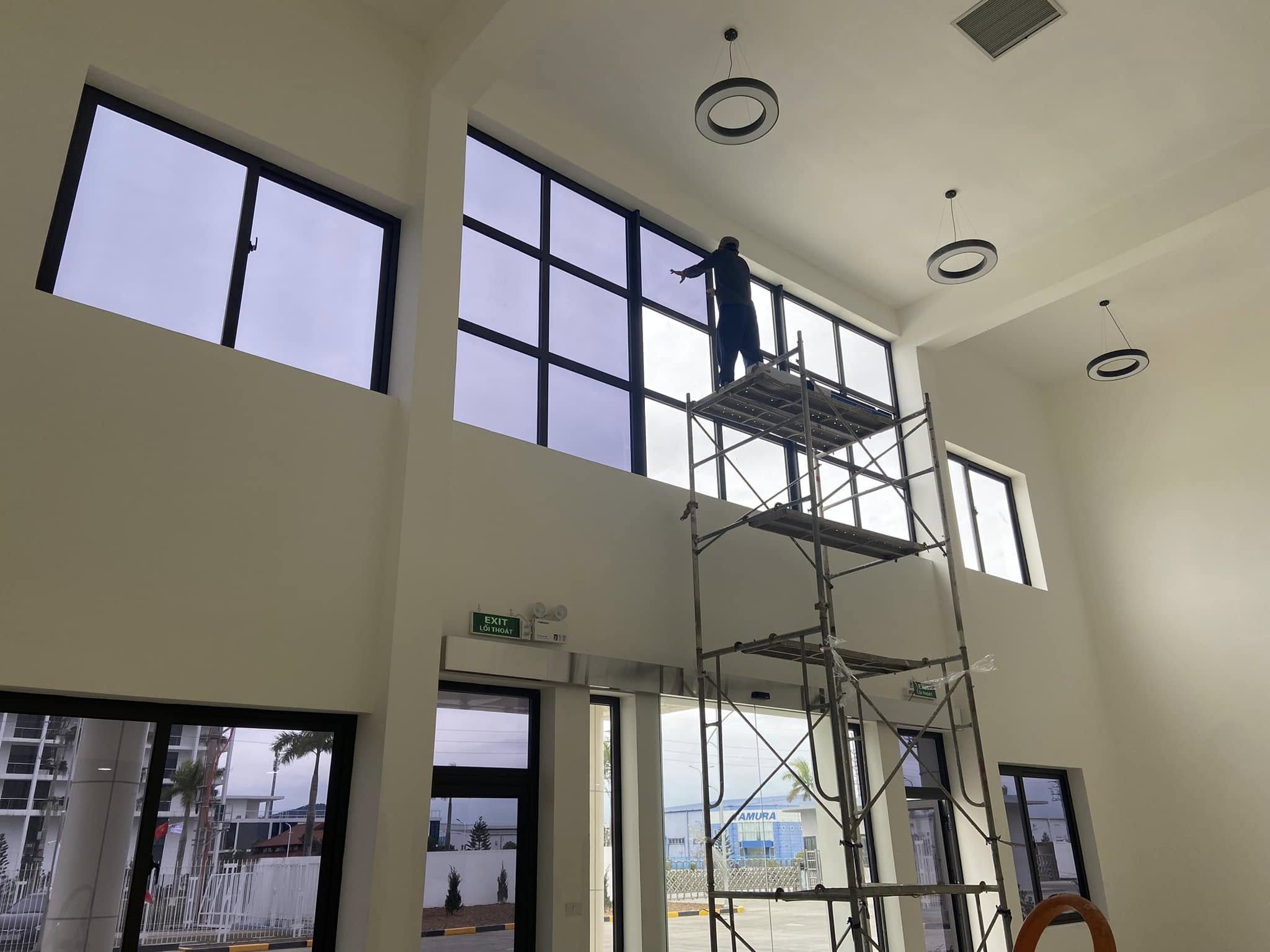 Dán phim cách nhiệt