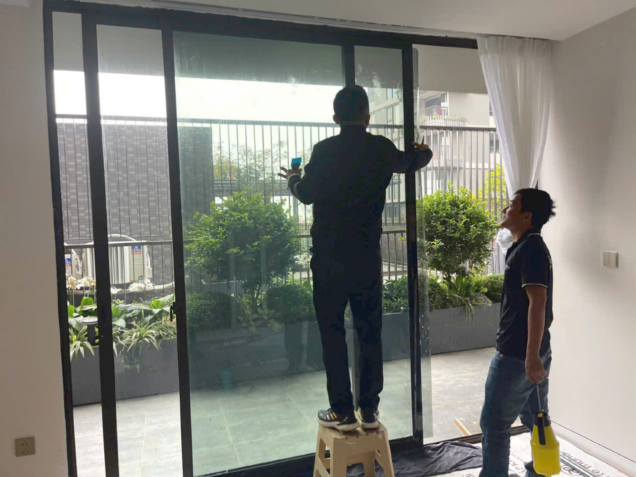  Dán phim cách nhiệt , phim PPF tại LandMark Onsen Tower