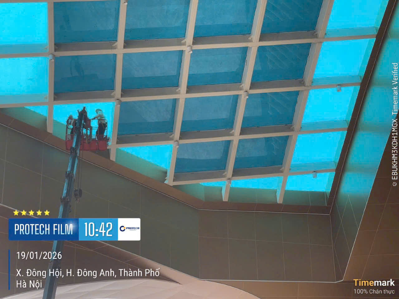 Dán phim cách nhiệt tái tại trung tâm triển lãm quốc gia việt nam