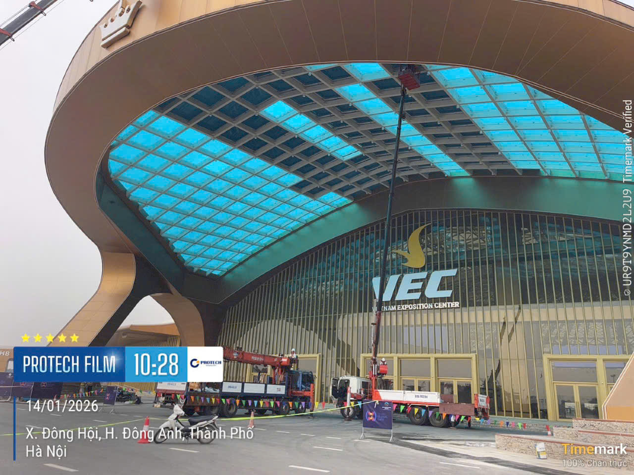 Dán phim cách nhiệt tái tại trung tâm triển lãm quốc gia việt nam